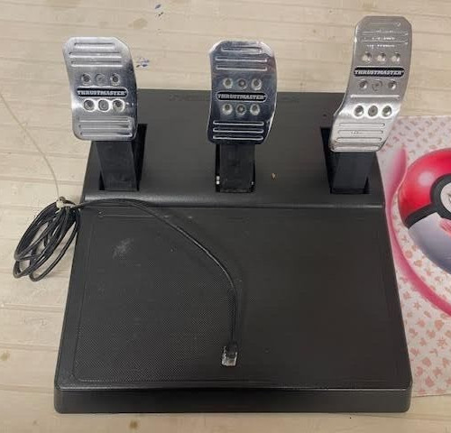 Thrustmaster pedalboard t3pa - thrustmaster,