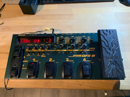 Gfx multi effects zoom - gfx-8, pedal